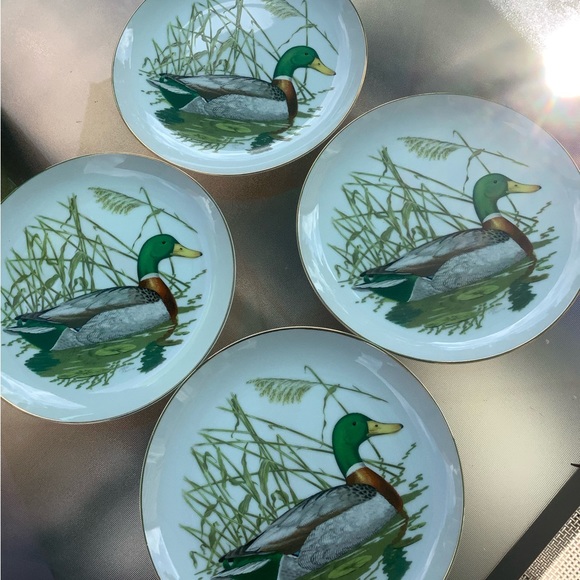 Vintage Ned Smith Waterfowl 4 Plates set. - Picture 2 of 6